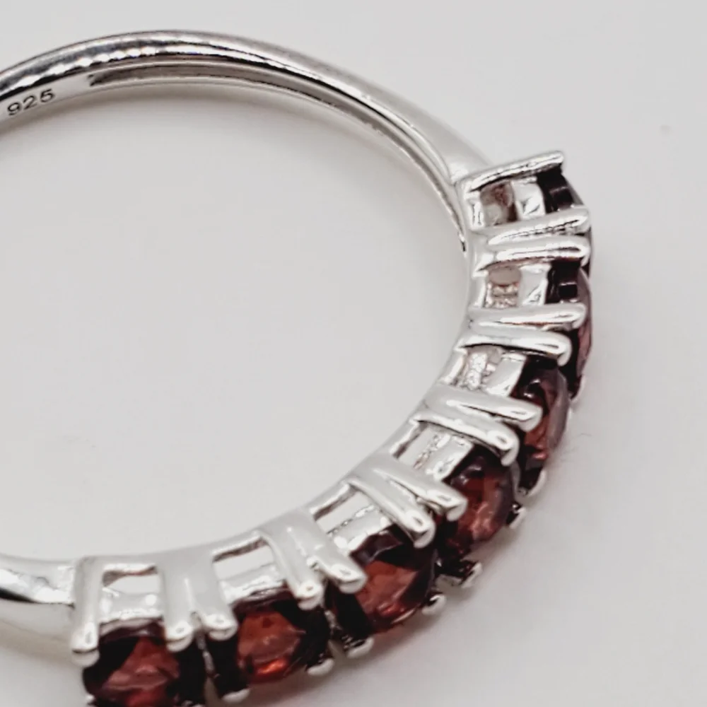 Garnet Band